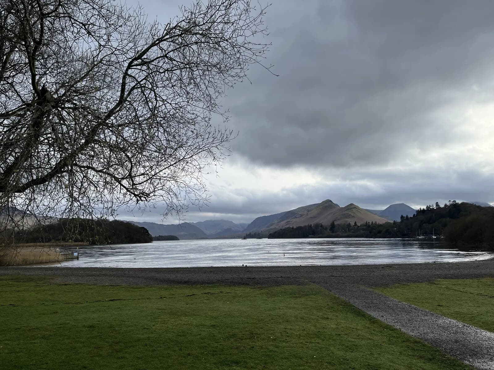 The pointed summit of Catbells rising above Derwentwater